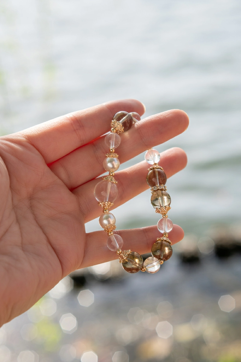 Aurora Grounding-Smoky & Clear Quartz Duo Bracelet